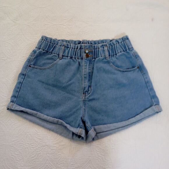 Hayden Los Angeles Women's Denim Shorts, Size L, High Waist, Light Blue. - Picture 3 of 9